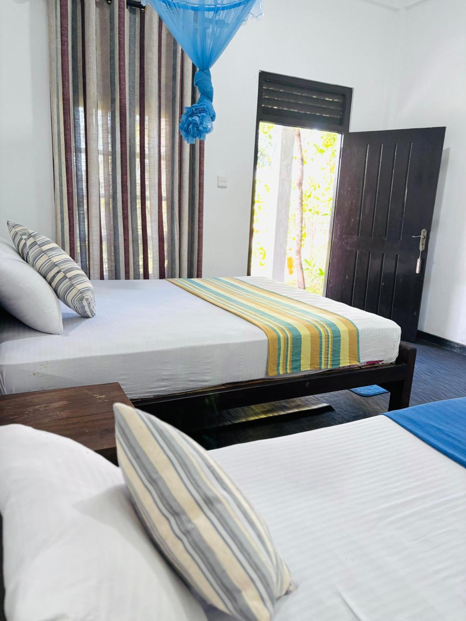 Werala Beach Resort Kalpitiya Ngoại thất bức ảnh
