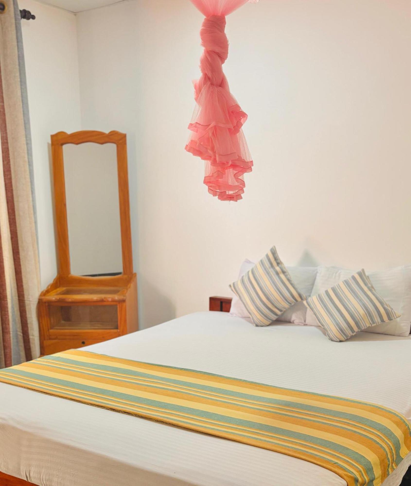 Werala Beach Resort Kalpitiya Ngoại thất bức ảnh
