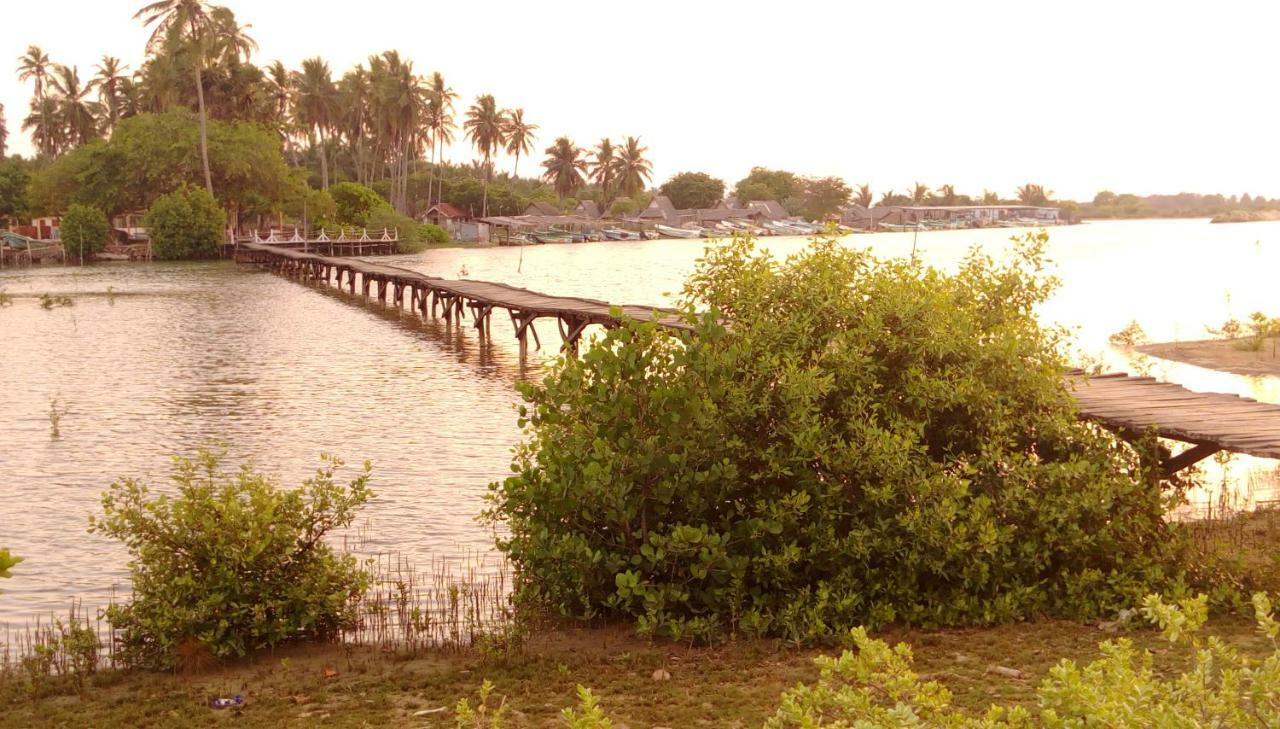 Werala Beach Resort Kalpitiya Ngoại thất bức ảnh