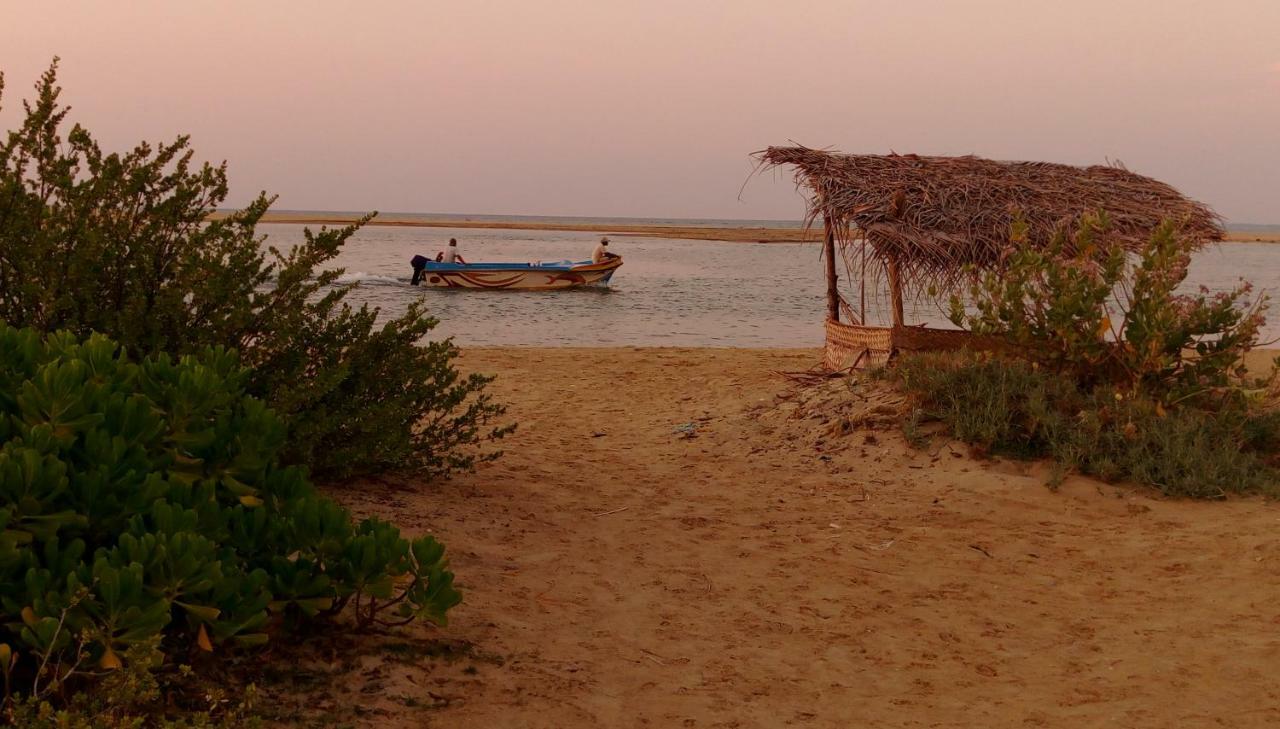Werala Beach Resort Kalpitiya Ngoại thất bức ảnh